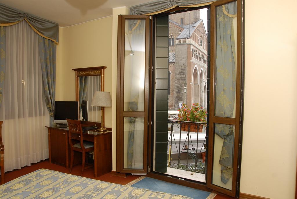 Hotel Donatello Padova Room photo